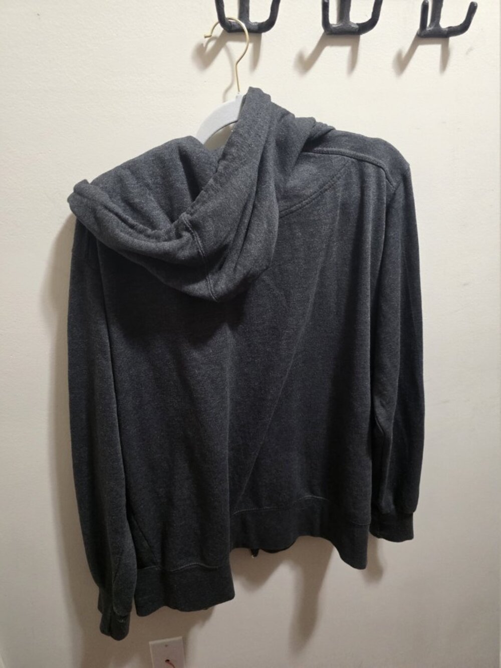 Surf Style Treasure Island, FL Men's Charcoal Gray Hoodie Size XL